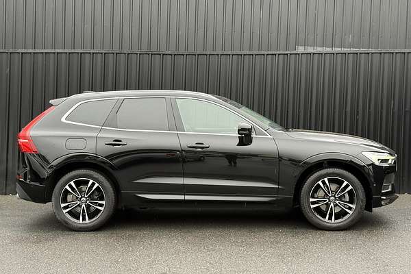 2019 Volvo XC60 D4 Momentum