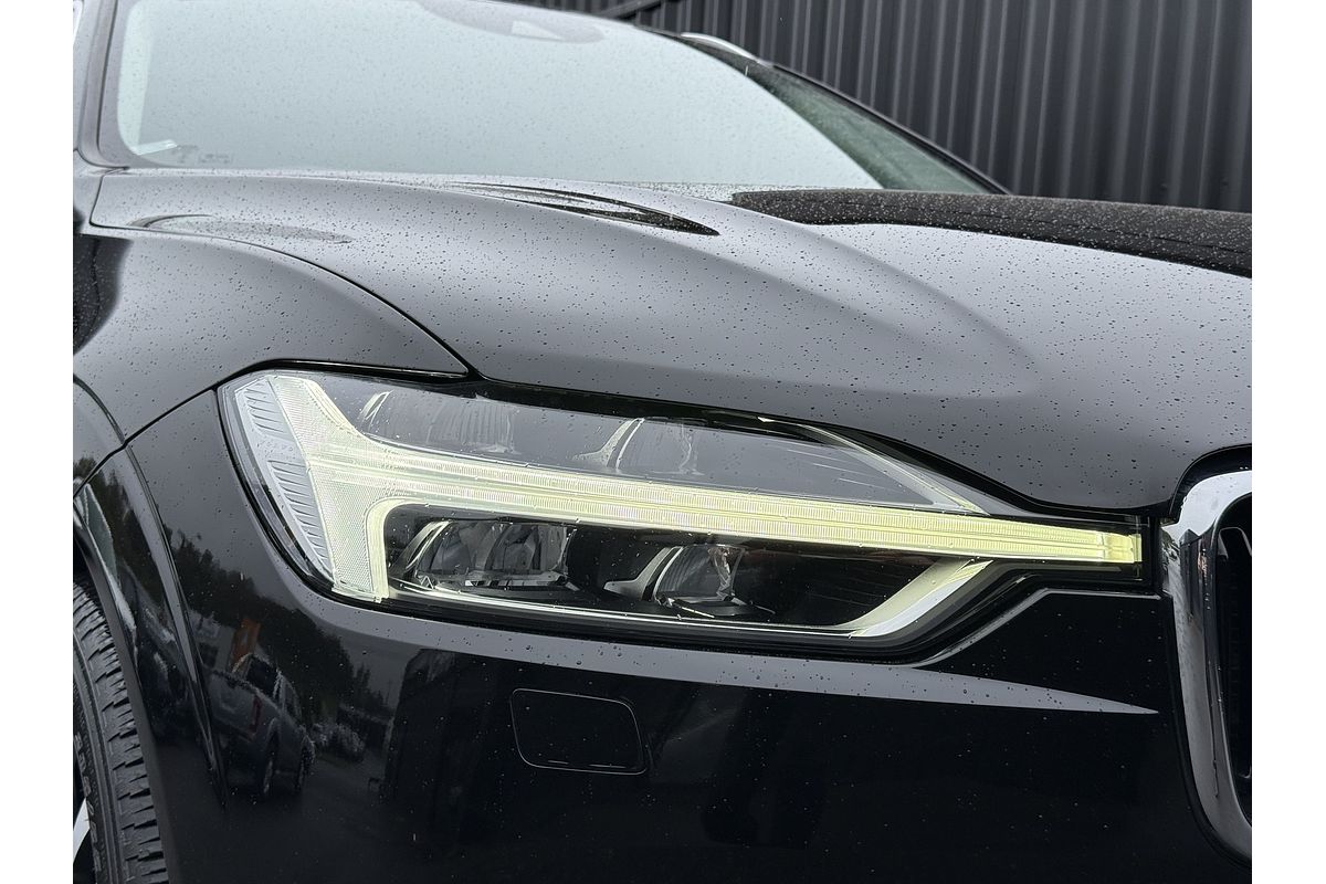 2019 Volvo XC60 D4 Momentum