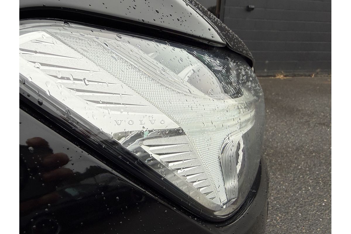 2019 Volvo XC60 D4 Momentum
