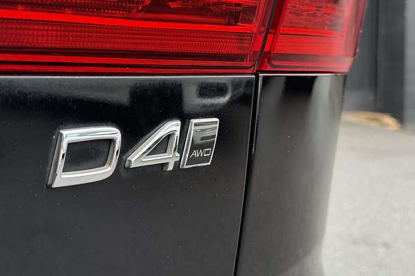 2019 Volvo XC60 D4 Momentum
