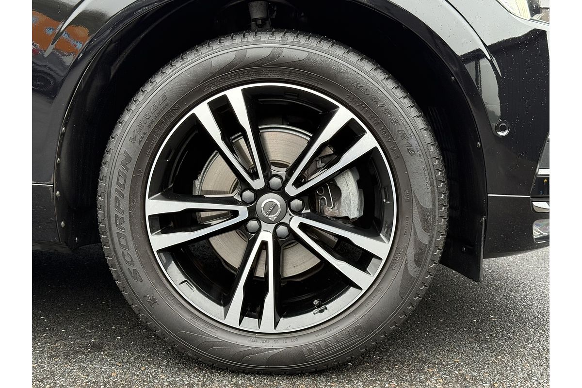 2019 Volvo XC60 D4 Momentum