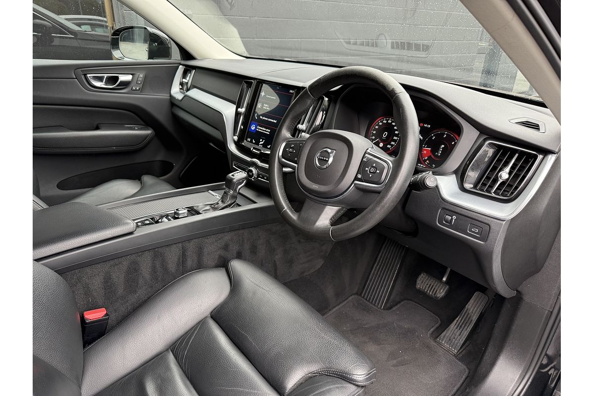 2019 Volvo XC60 D4 Momentum