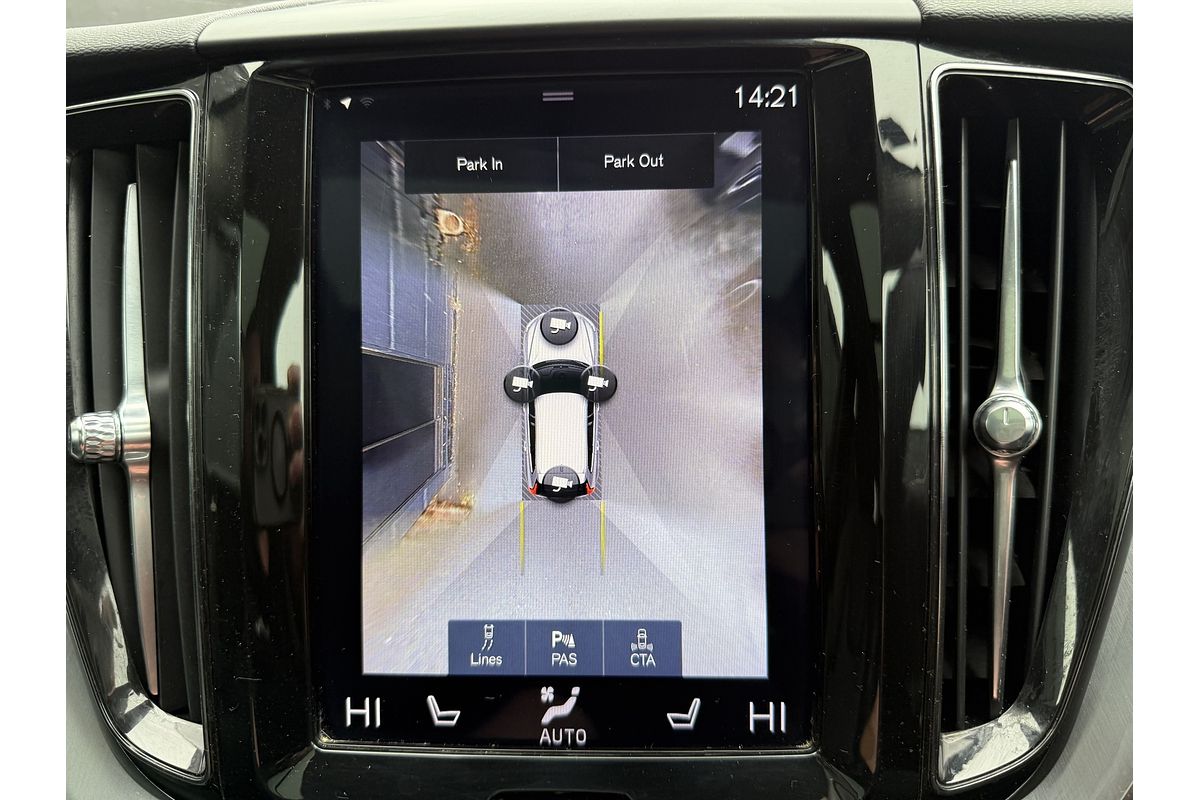 2019 Volvo XC60 D4 Momentum