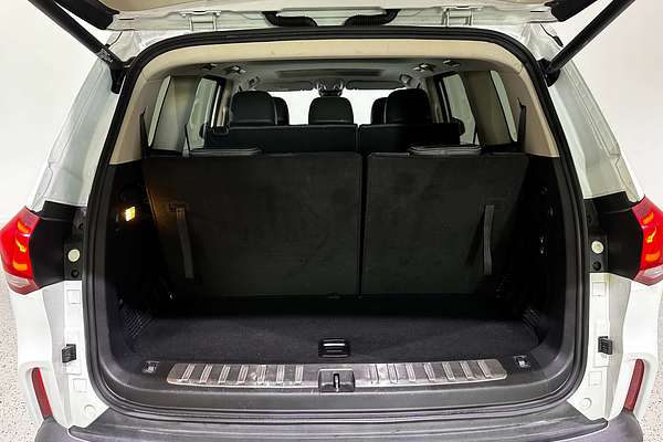 2022 LDV D90 Executive SV9A