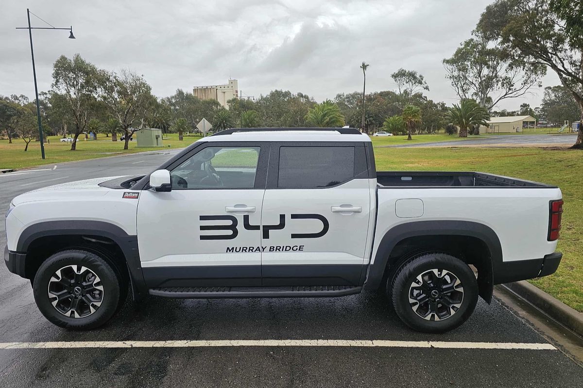 2025 BYD SHARK 6 Premium All Wheel Drive