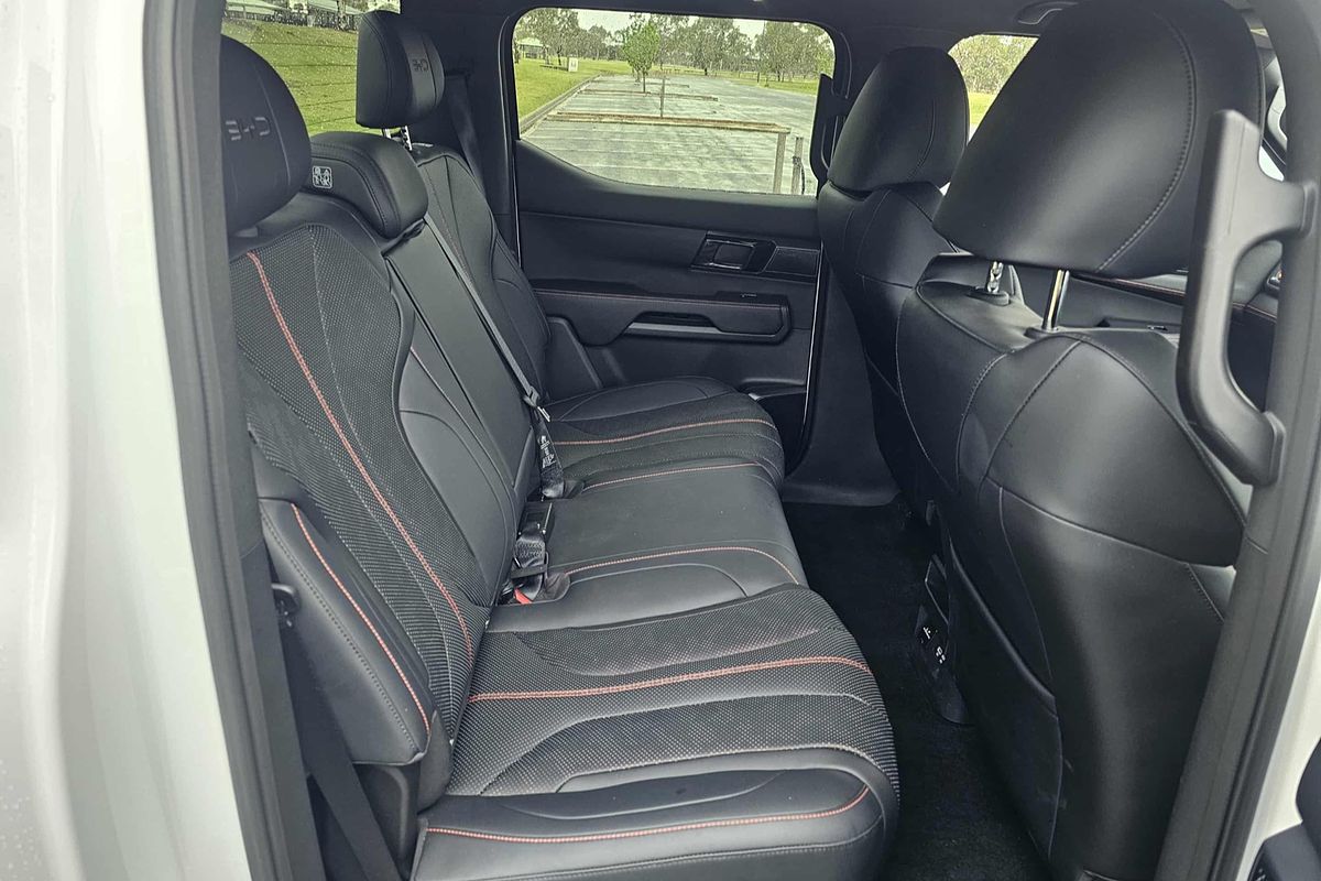 2025 BYD SHARK 6 Premium All Wheel Drive