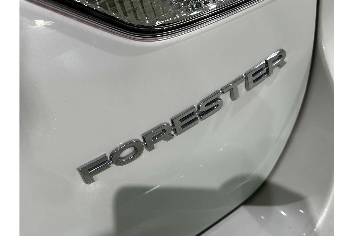 2021 Subaru Forester 2.5i Premium S5