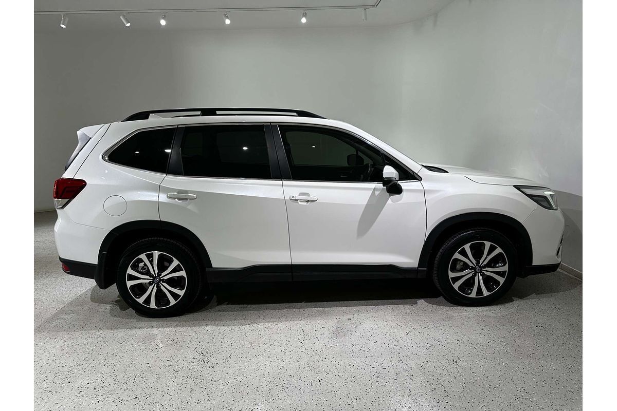 2021 Subaru Forester 2.5i Premium S5