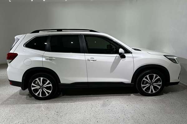 2021 Subaru Forester 2.5i Premium S5