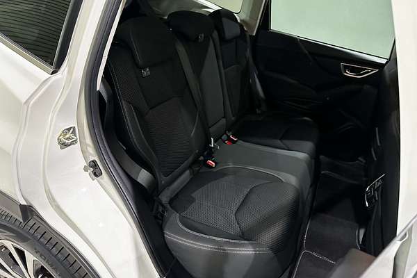 2021 Subaru Forester 2.5i Premium S5