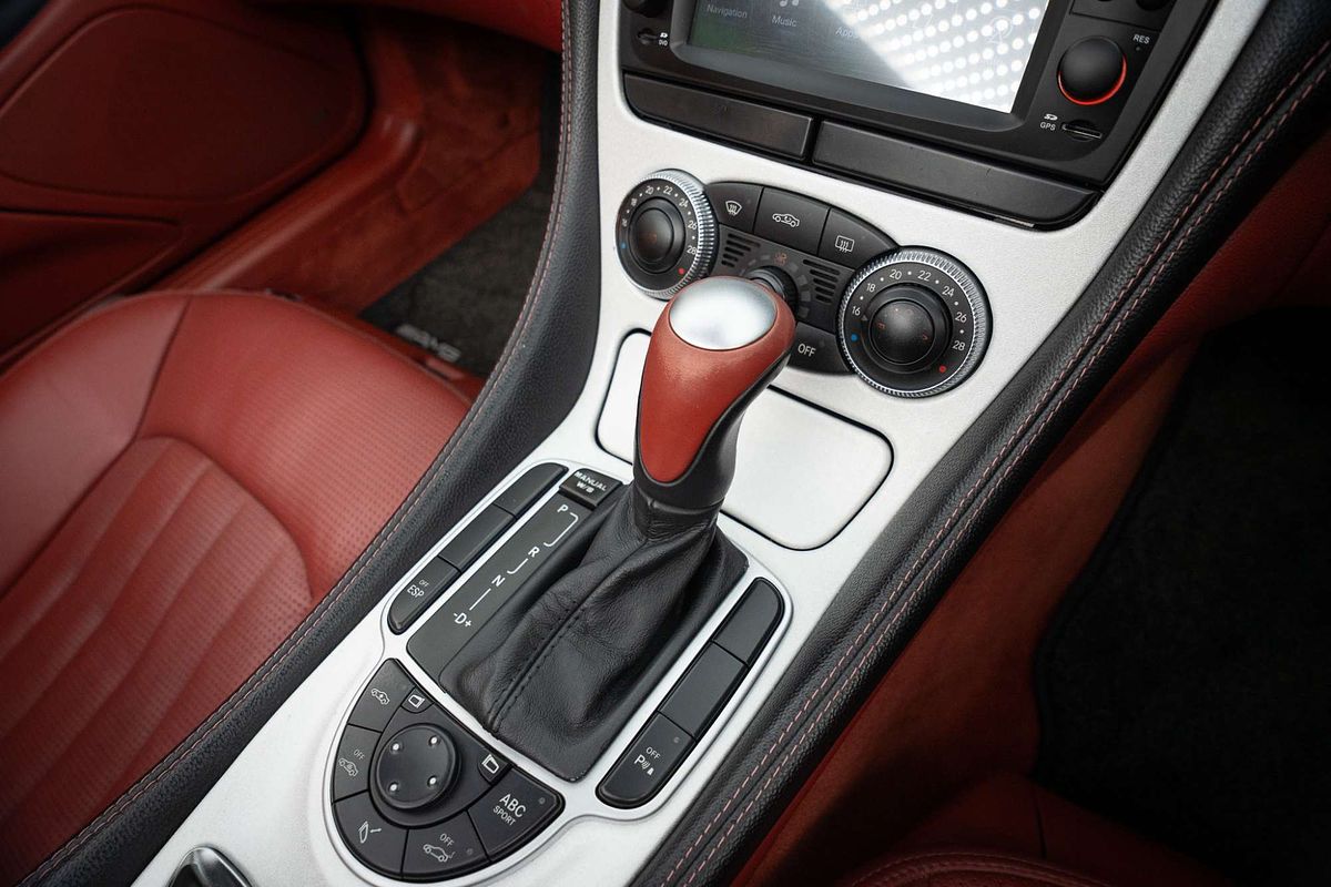 2004 Mercedes-Benz SL-Class SL55 AMG R230