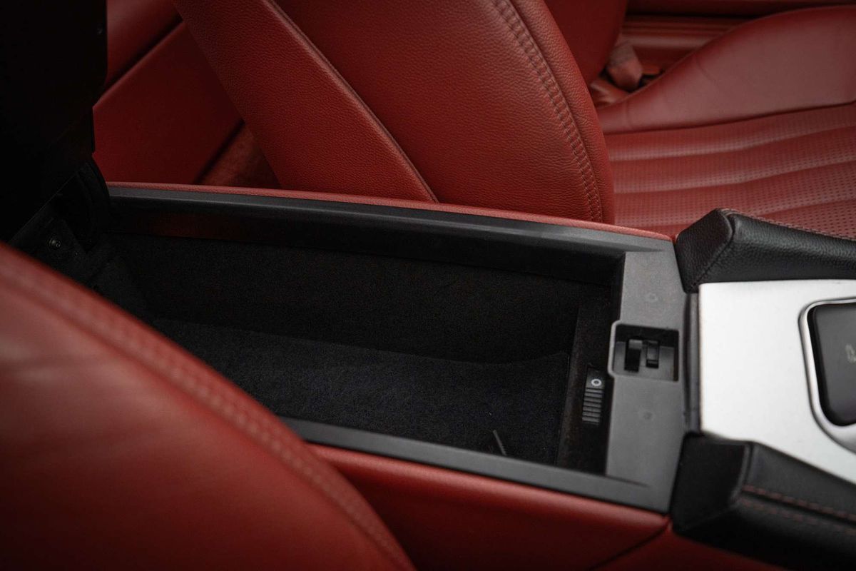 2004 Mercedes-Benz SL-Class SL55 AMG R230