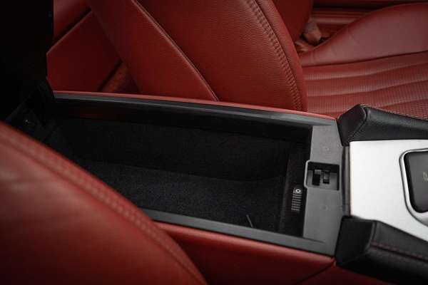 2004 Mercedes-Benz SL-Class SL55 AMG R230