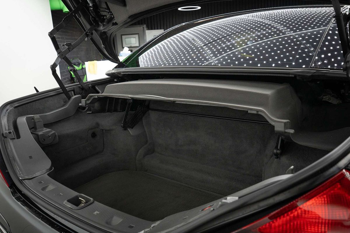 2004 Mercedes-Benz SL-Class SL55 AMG R230