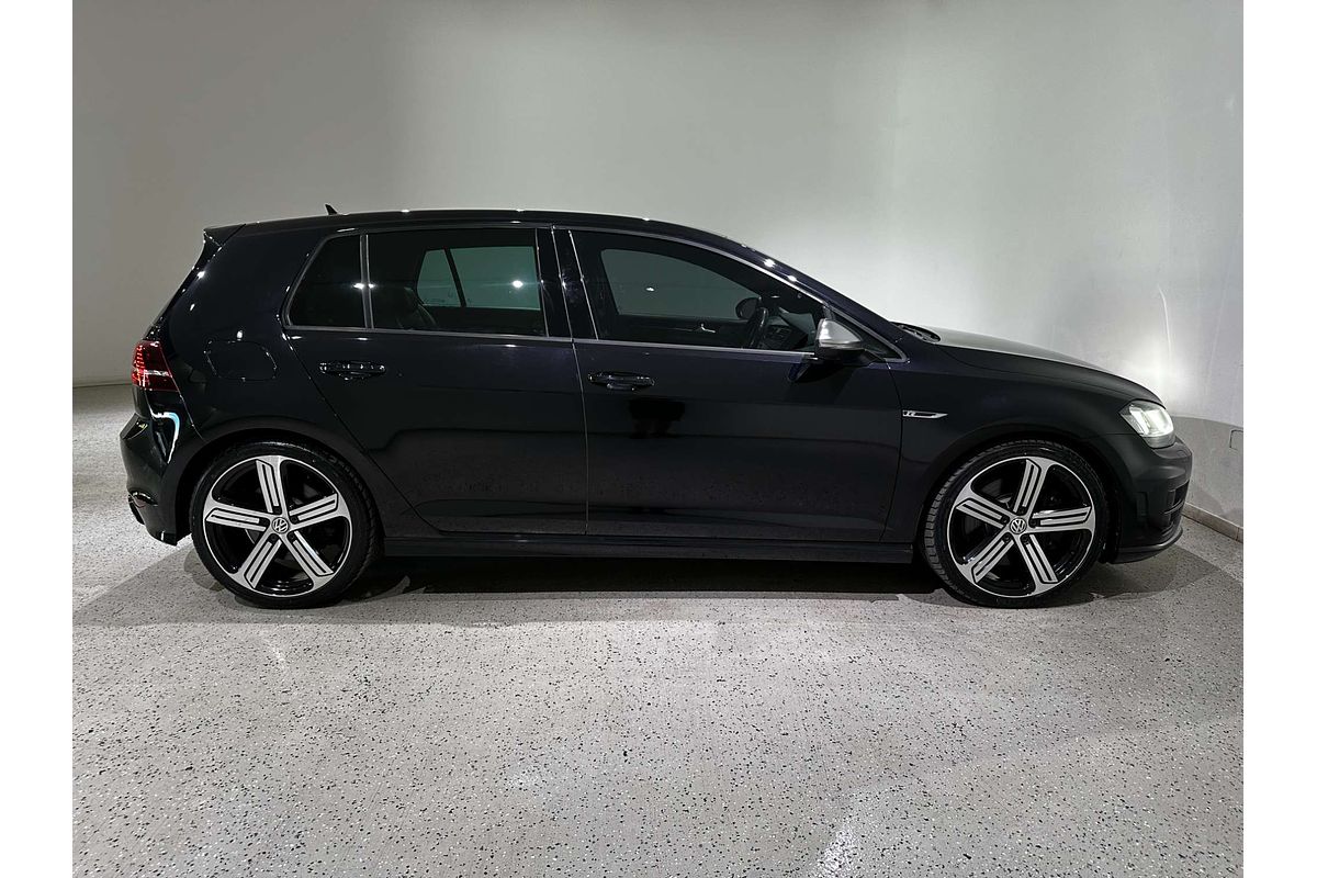 2016 Volkswagen Golf R 7