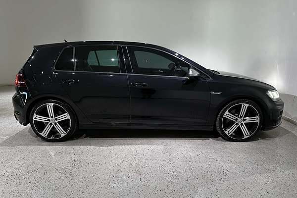 2016 Volkswagen Golf R 7