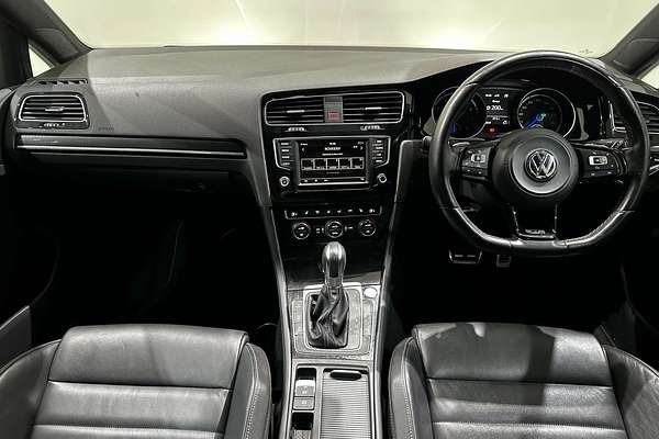 2016 Volkswagen Golf R 7