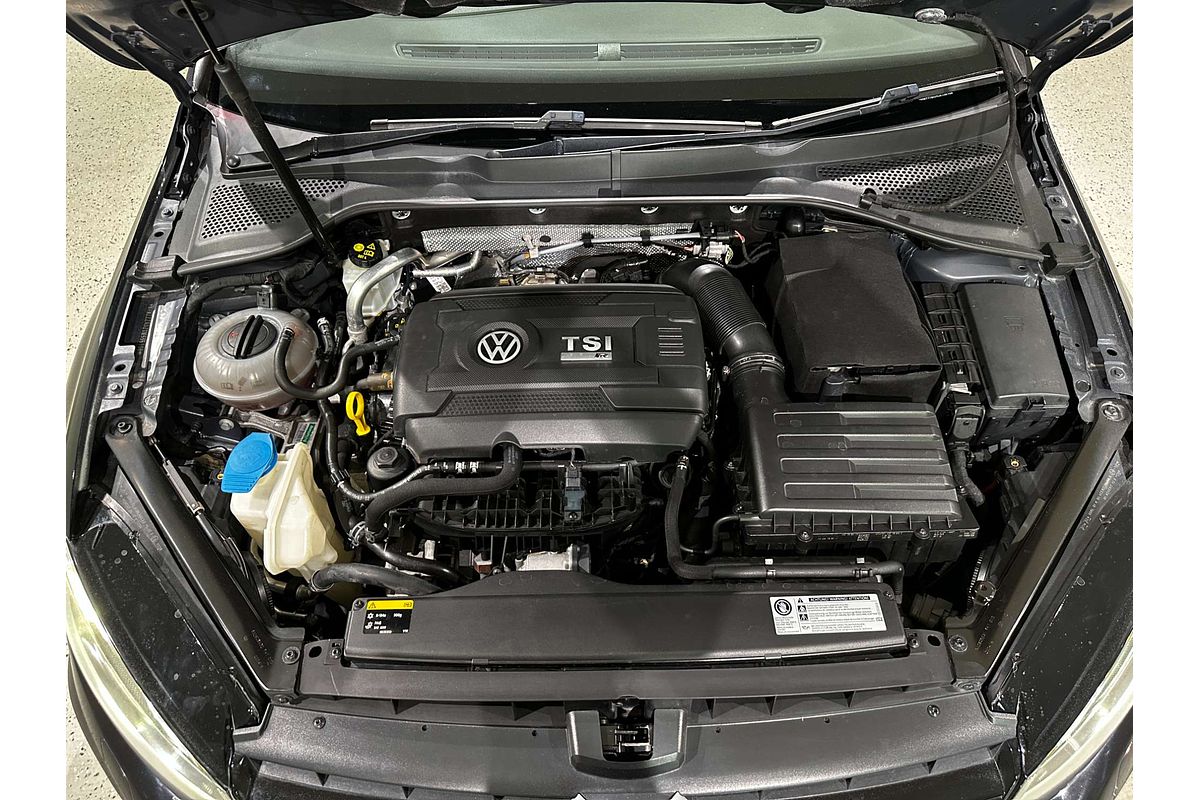2016 Volkswagen Golf R 7