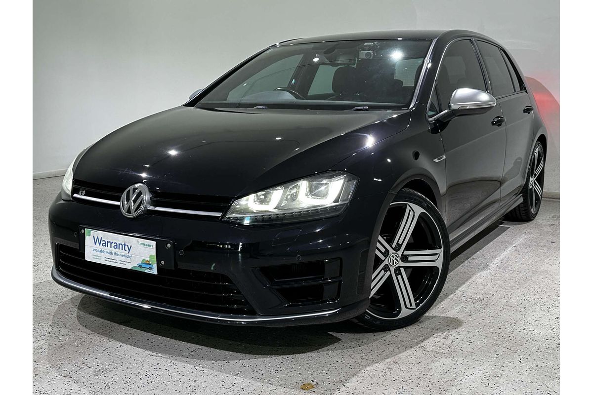 2016 Volkswagen Golf R 7