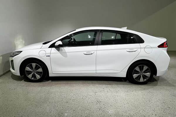 2019 Hyundai IONIQ Plug-in Elite AE.2