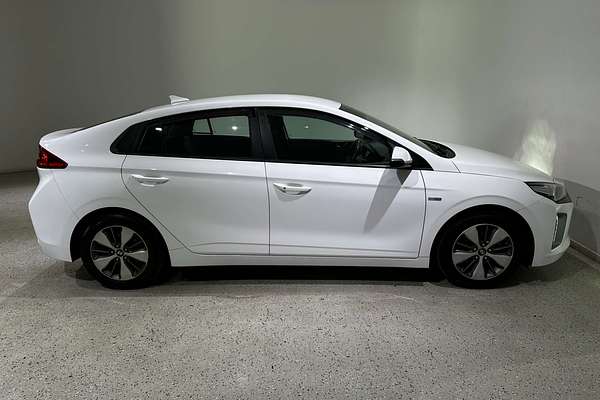 2019 Hyundai IONIQ Plug-in Elite AE.2