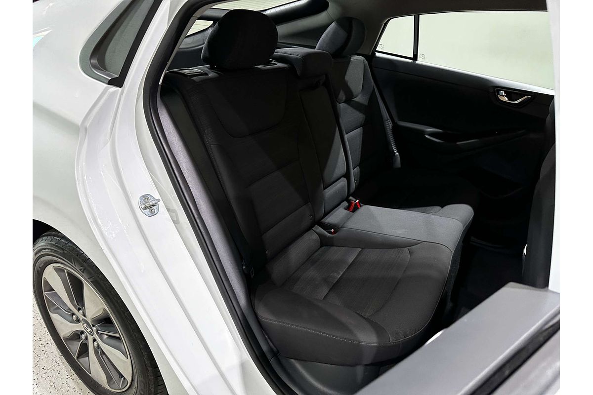 2019 Hyundai IONIQ Plug-in Elite AE.2