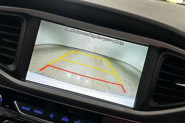 2019 Hyundai IONIQ Plug-in Elite AE.2