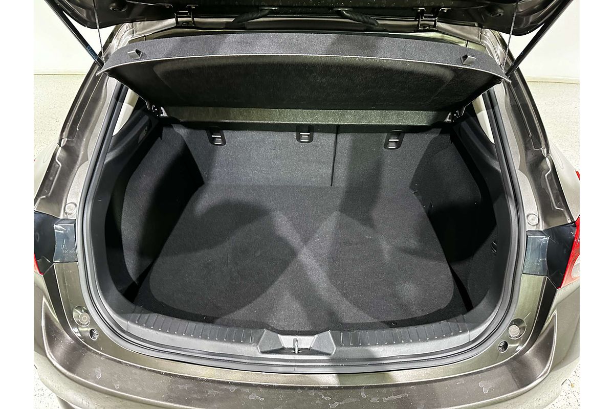 2017 Mazda 3 Neo BN Series