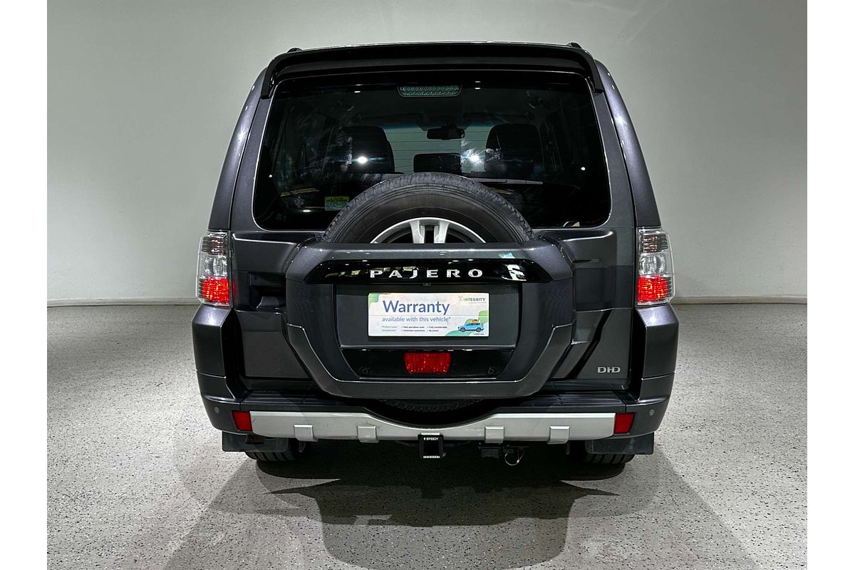 2017 Mitsubishi Pajero GLS NX