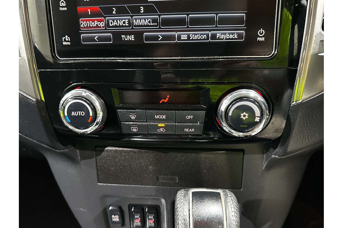 2017 Mitsubishi Pajero GLS NX
