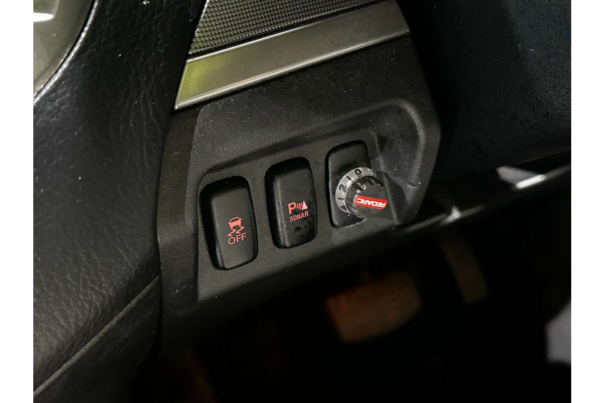 2017 Mitsubishi Pajero GLS NX
