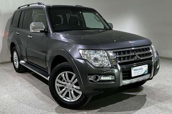 2017 Mitsubishi Pajero GLS NX