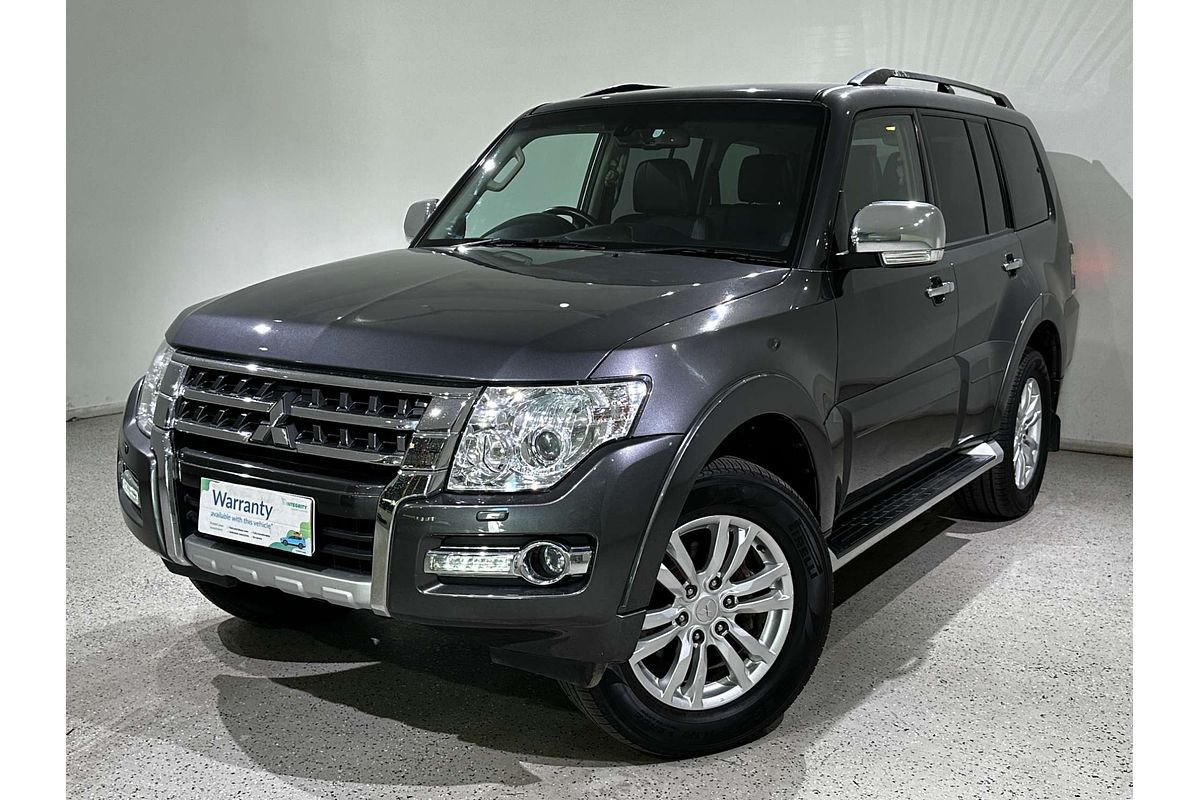 2017 Mitsubishi Pajero GLS NX