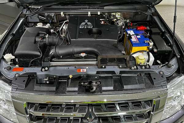 2017 Mitsubishi Pajero GLS NX