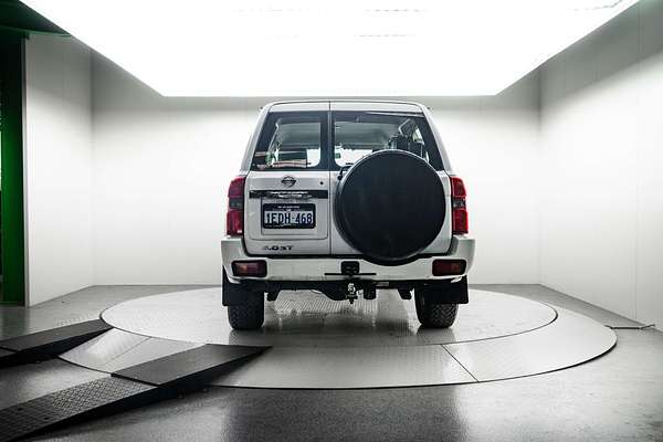 2008 Nissan Patrol ST-L GU 6