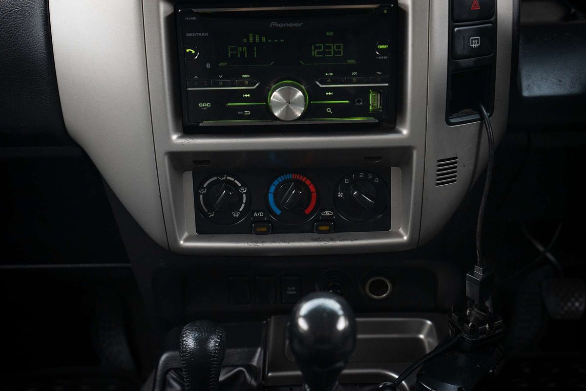 2008 Nissan Patrol ST-L GU 6