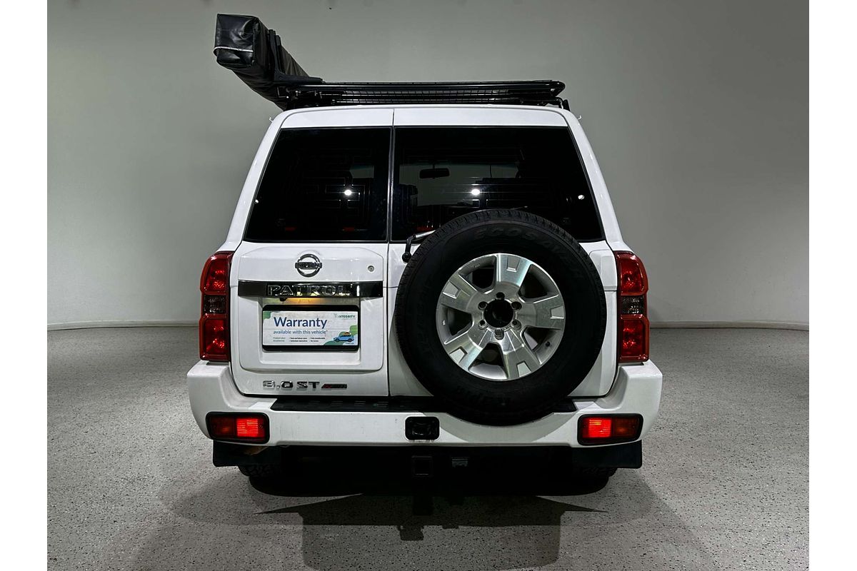 2015 Nissan Patrol ST N-TREK Y61