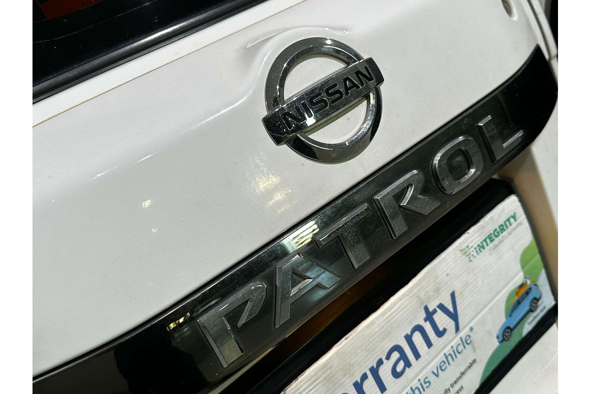 2015 Nissan Patrol ST N-TREK Y61