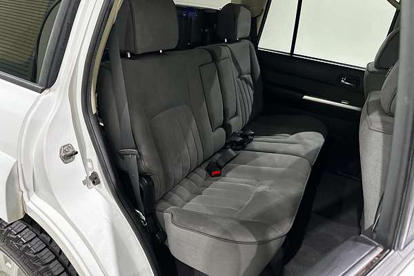 2015 Nissan Patrol ST N-TREK Y61