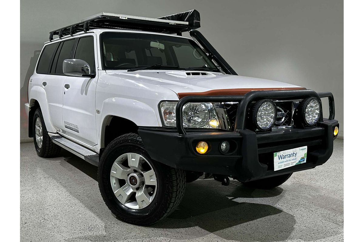 2015 Nissan Patrol ST N-TREK Y61
