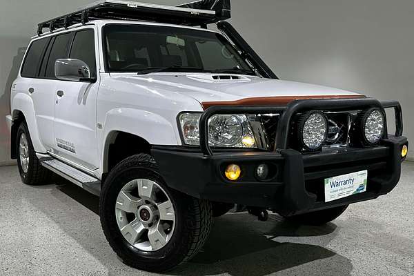 2015 Nissan Patrol ST N-TREK Y61
