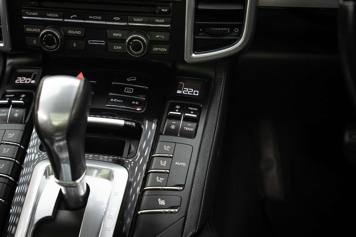 2014 Porsche Cayenne Diesel 92A