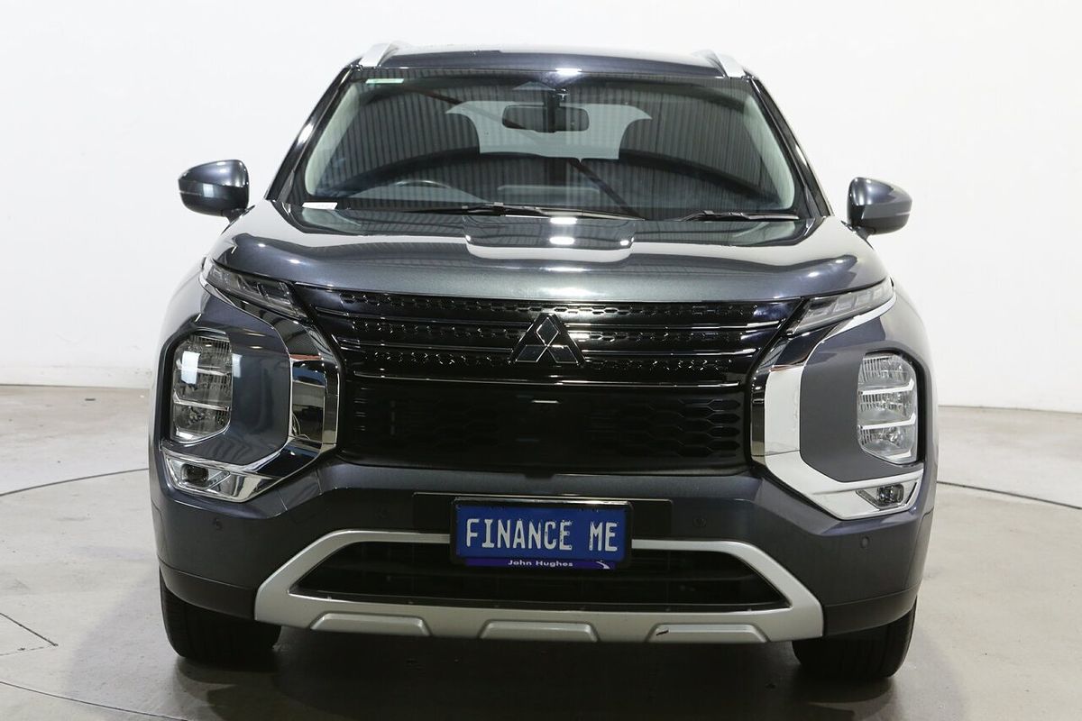 2024 Mitsubishi Outlander LS ZM