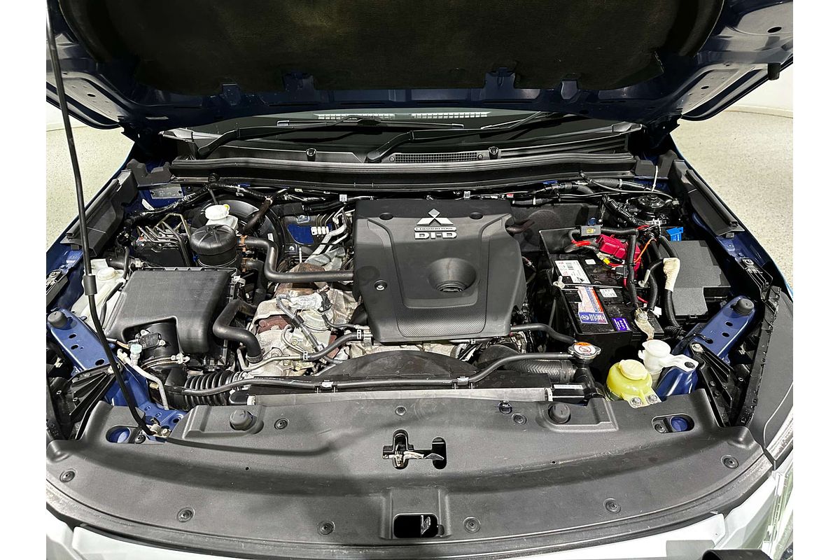 2020 Mitsubishi Triton GLS MR 4X4
