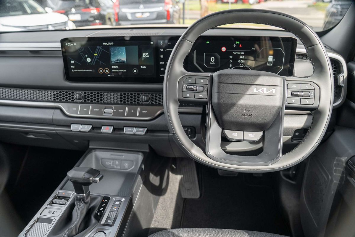 2025 Kia Tasman SX TK 4X4