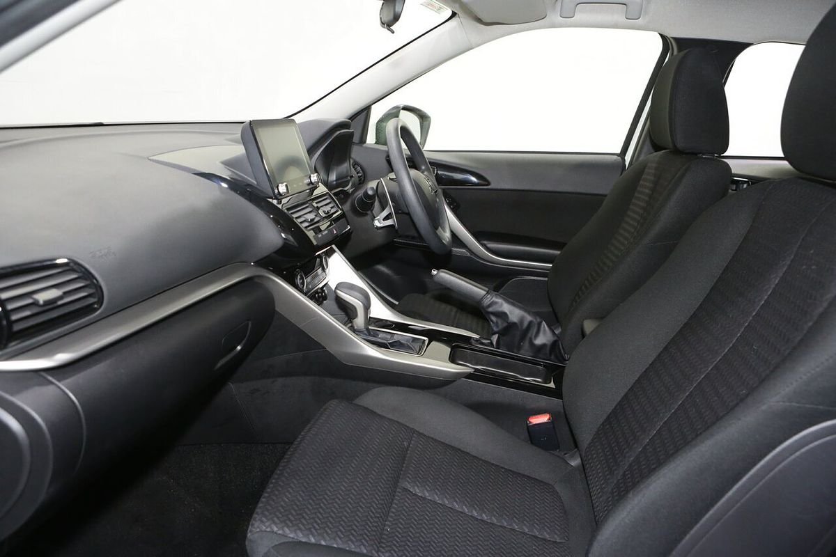 2024 Mitsubishi Eclipse Cross ES YB