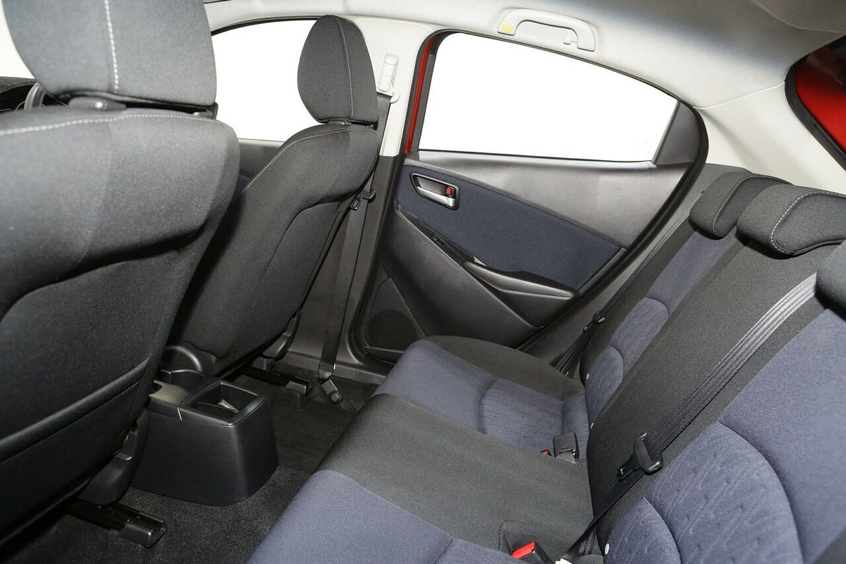 2016 Mazda 2 Maxx DJ Series