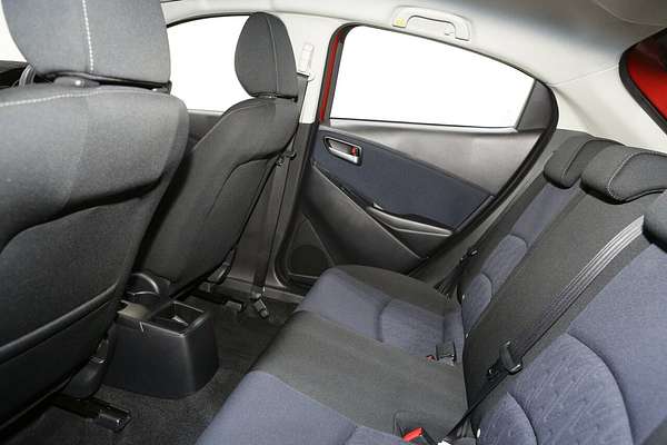 2016 Mazda 2 Maxx DJ Series