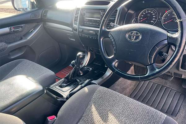 2007 Toyota Landcruiser GXL GRJ120R 07 UPGRADE