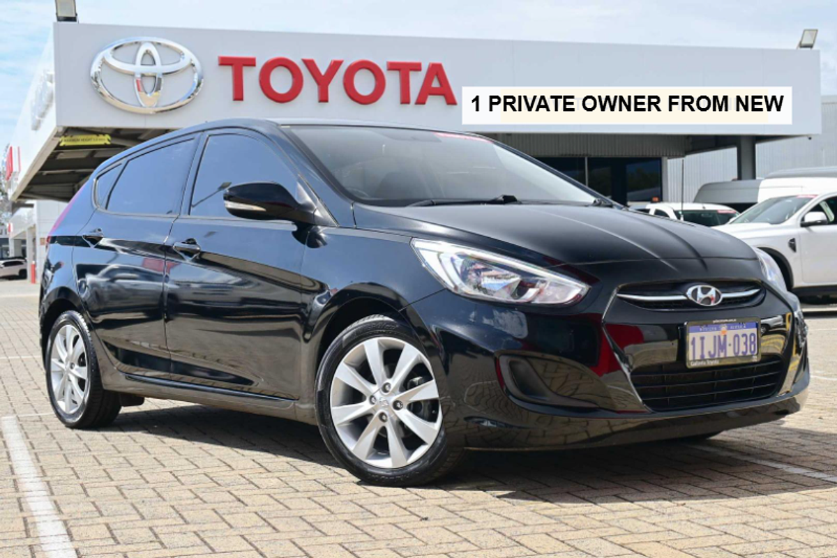 2017 Hyundai Accent Sport RB6